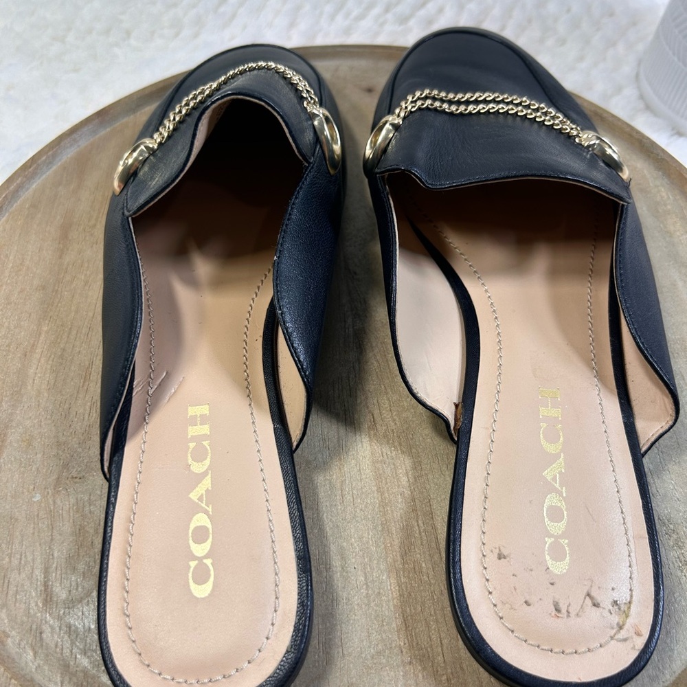 COACH Women's Sawyer Loafer Logo-Bit Mules Leather Black W/ Gold Chain.Sz 8 - Picture 5 of 7